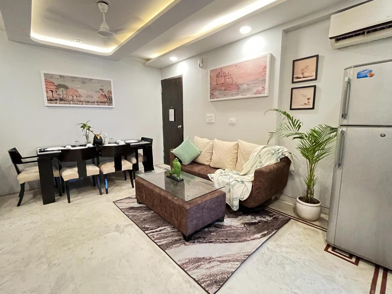 Bedchambers Medicity Serviced Apartments In Gurgaon Bagian luar foto