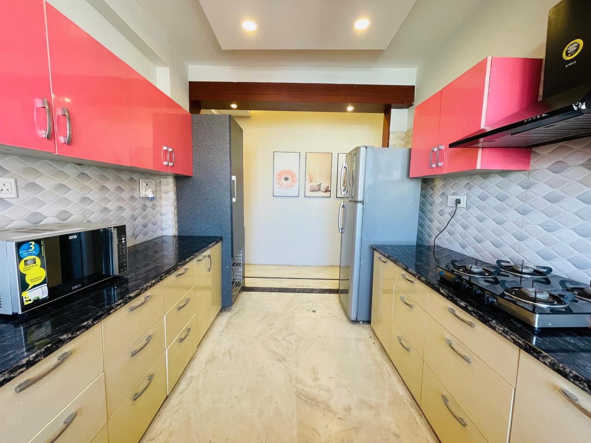 Bedchambers Medicity Serviced Apartments In Gurgaon Bagian luar foto