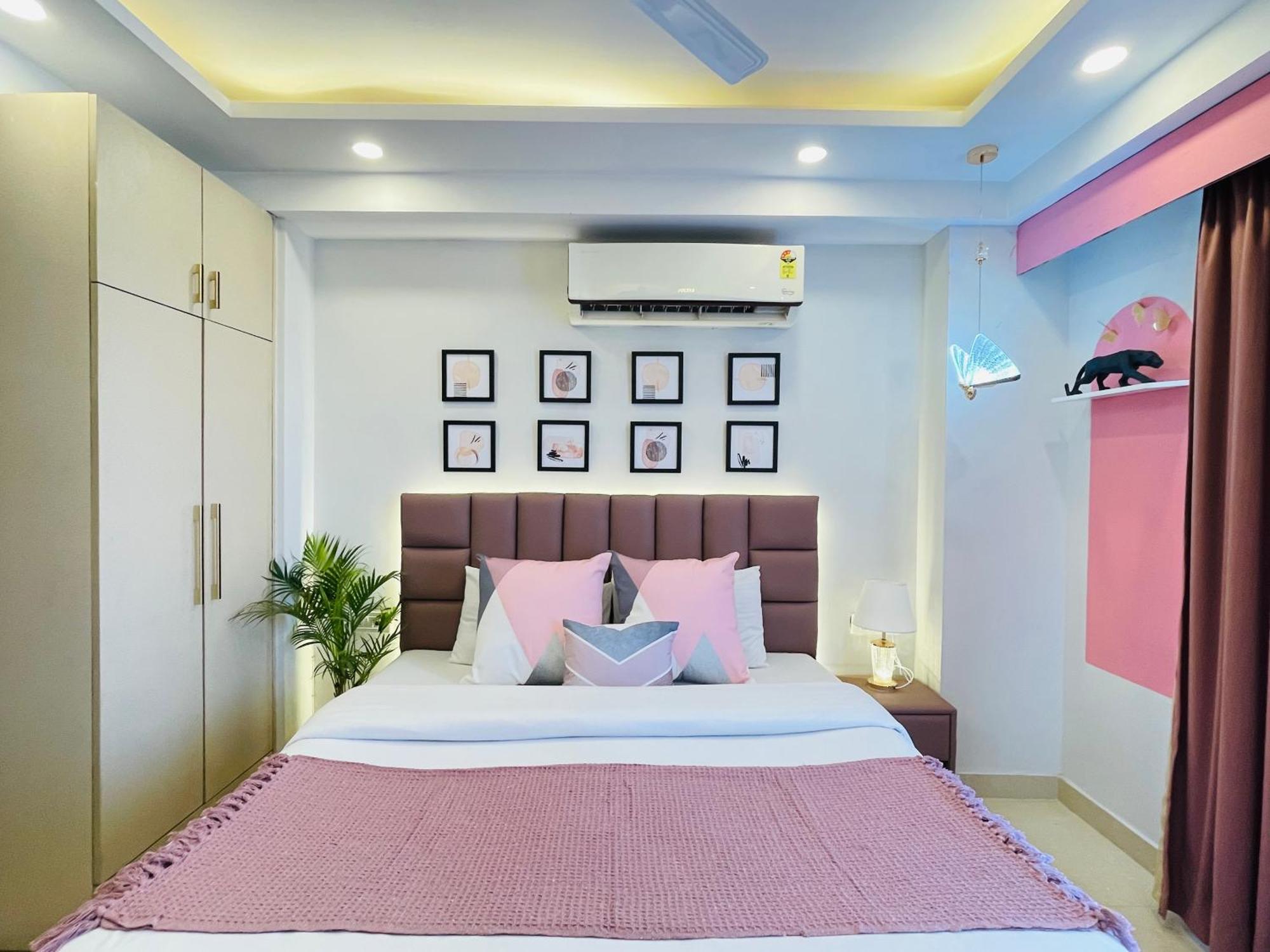 Bedchambers Medicity Serviced Apartments In Gurgaon Bagian luar foto