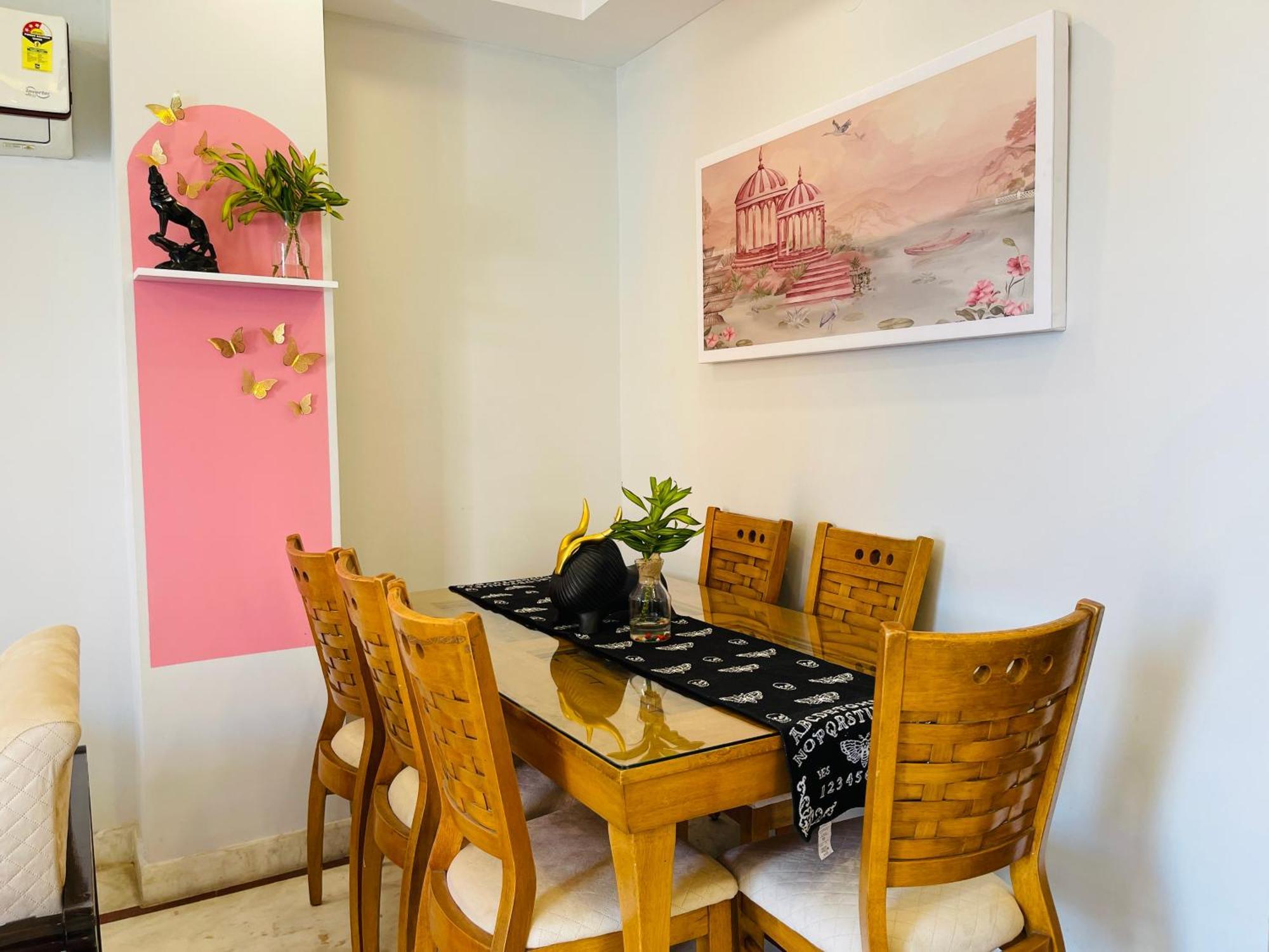 Bedchambers Medicity Serviced Apartments In Gurgaon Bagian luar foto